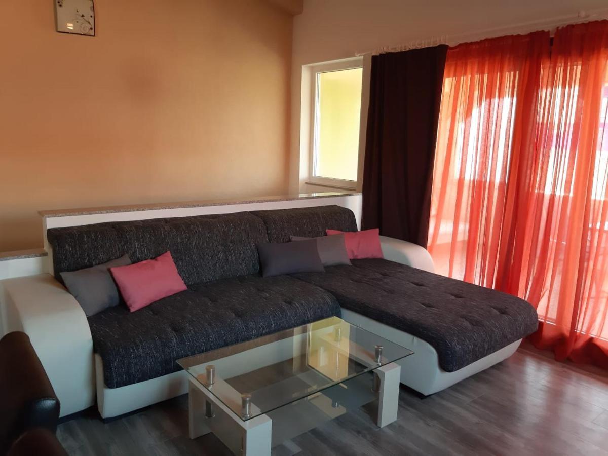 Apartment Tonko Vir Esterno foto